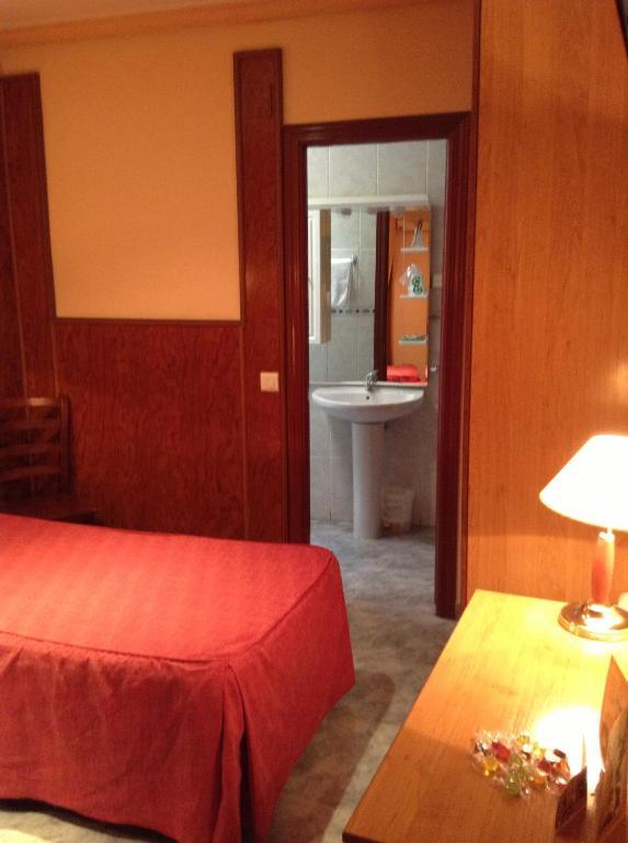 Hostal Santa Marta Aranjuez Exterior photo