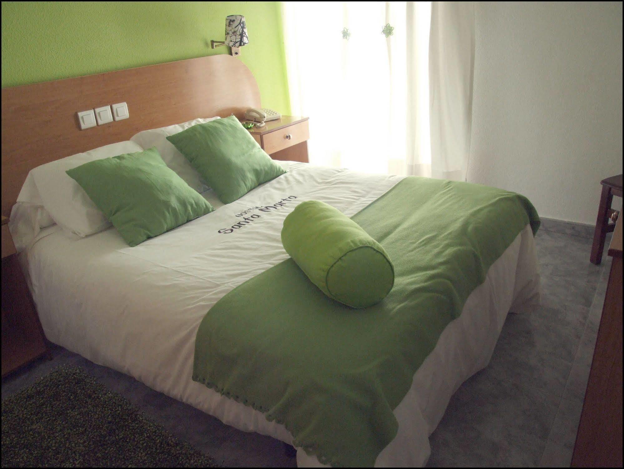 Hostal Santa Marta Aranjuez Exterior photo