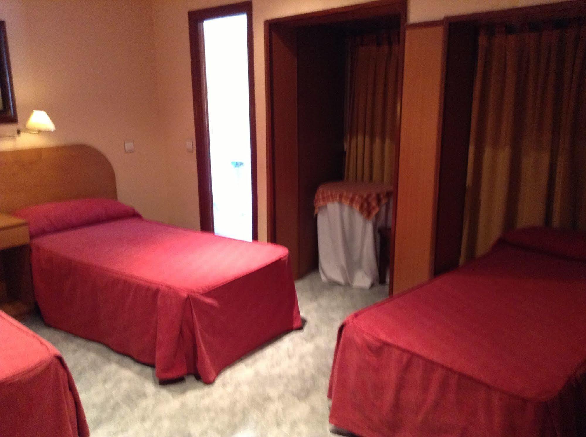 Hostal Santa Marta Aranjuez Exterior photo